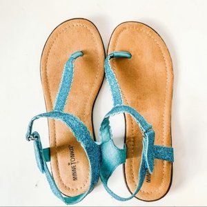 Minnetonka Blue Sparkle Sandals SZ-4